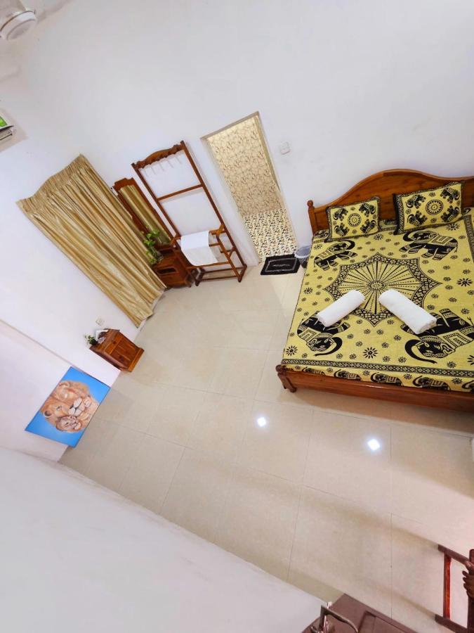Aloevera Villa Negombo Exterior photo